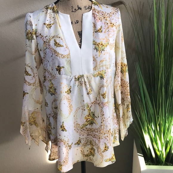DVF Angel Butterfly Top, Flowy 100% Silk - Picture 1 of 8